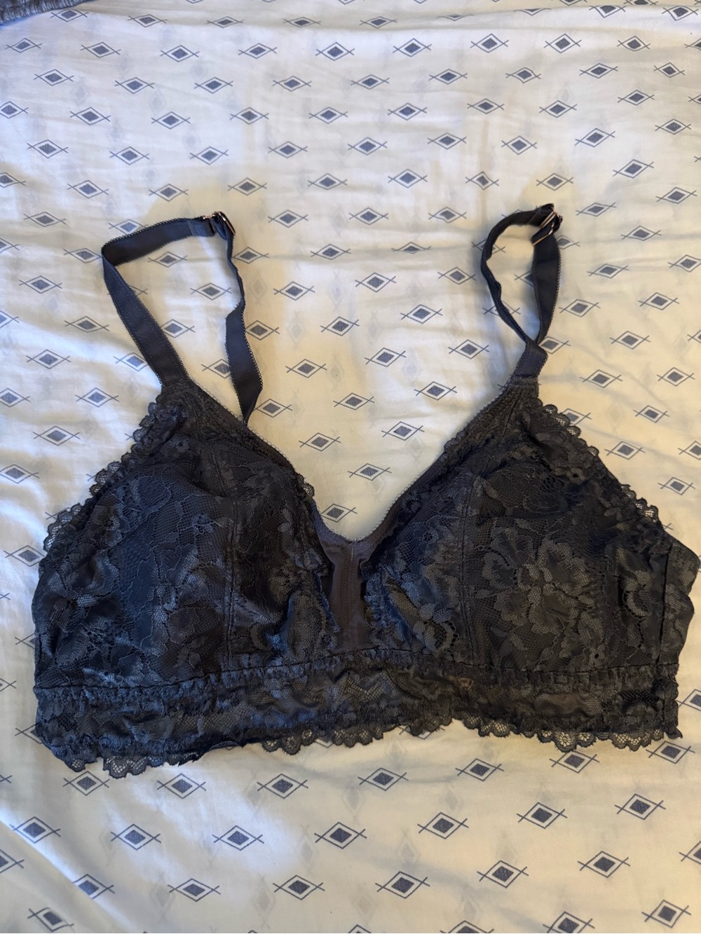 SAVAGE X FENTY FLORAL LACE AND MESH BRALETTE